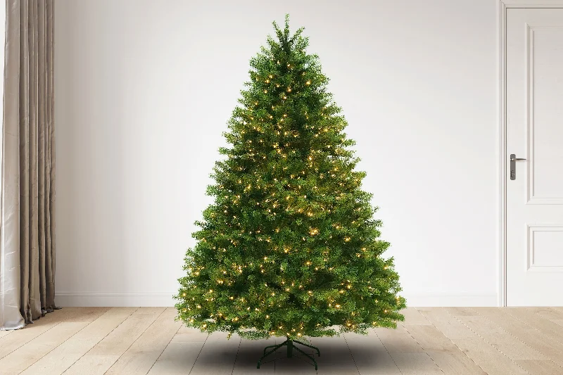 7.5 ft Montauk Supreme Christmas Tree with 1200 M4 Warm White, 63D