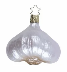 Garlic Ornament by Inge Glas of Germany