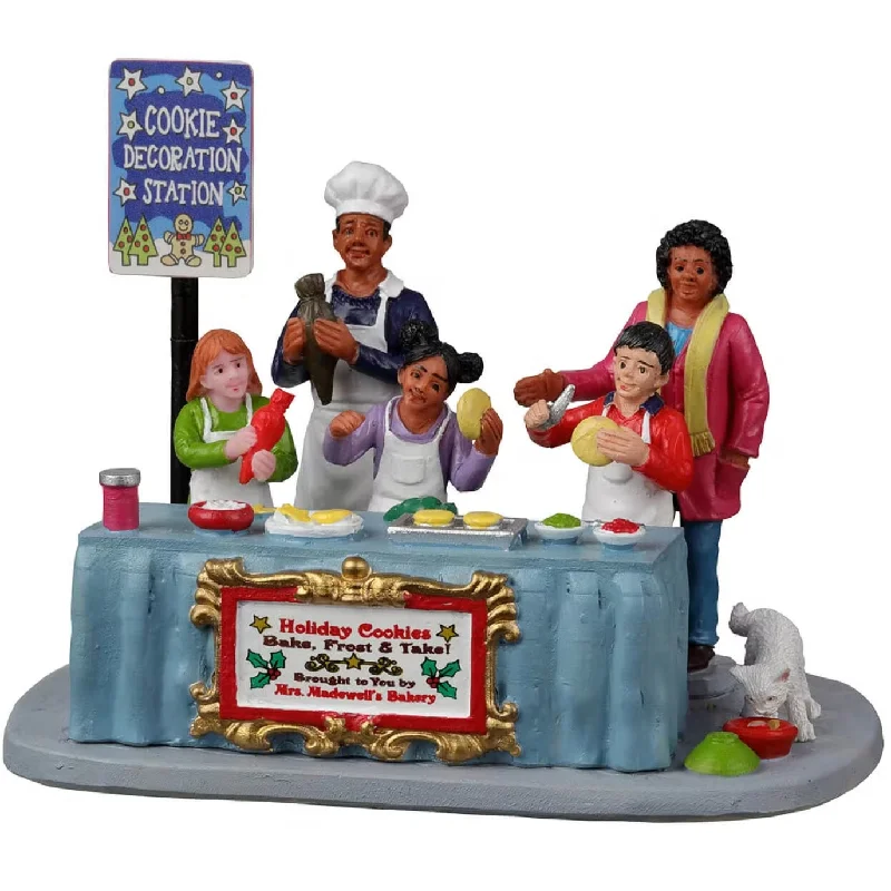 Lemax Caddington Village Table Piece: Cookie Decoration Station #23595