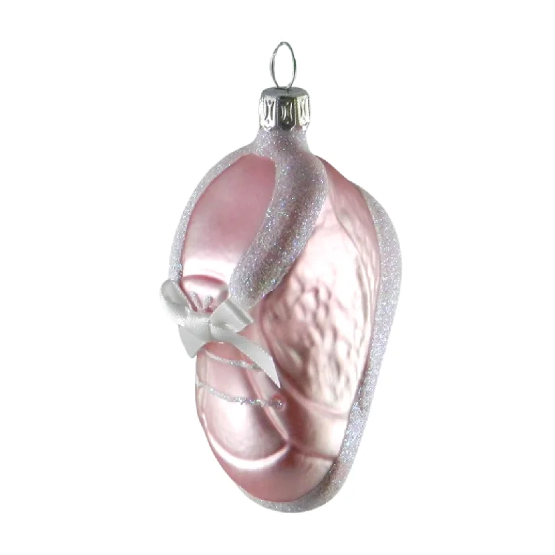 Baby Shoe Ornament, pink by Glas Bartholmes