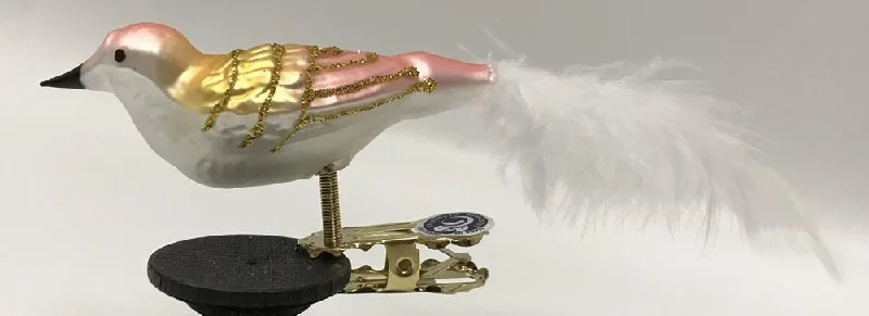 Bird, small wide with feather tail, rose and gold by Glas Bartholmes