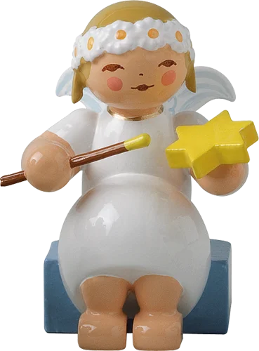 Snowflake Angel with Star, Painting Wooden Figurine by Wendt und Kuhn