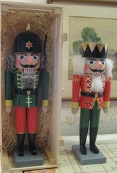 The Christmas Haus Nutcracker #2 (2008), Soldier